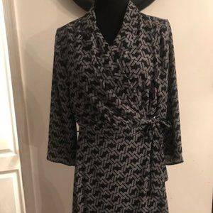 ❤️🔥NWOT🔥Worthington Black-White Wrap Dress